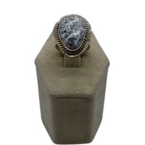 Navajo Sterling Silver & White Buffalo Split Shank Ring