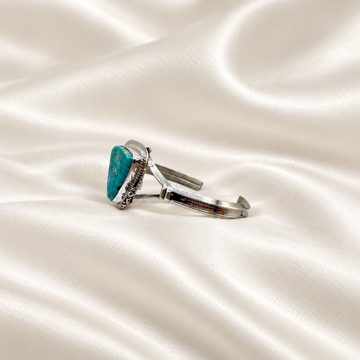 Sterling Silver & Fox Turquoise Split Shank Cuff Bracelet
