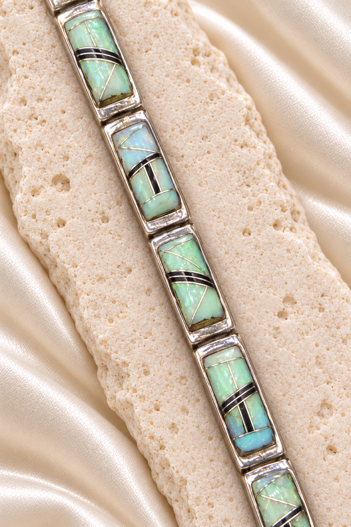 G.L. Miller Man Made Opal & Onyx Inlay Link Bracelet